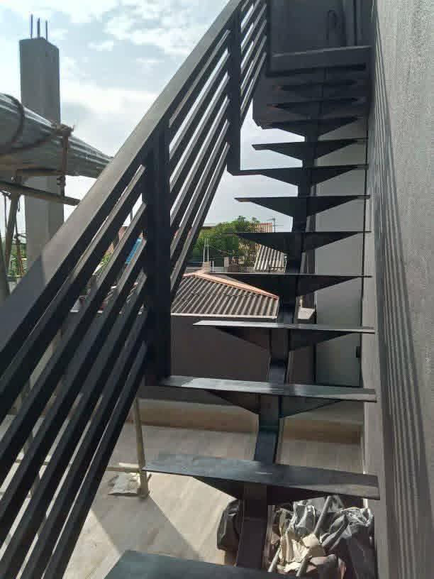 Residential steel staircase completed project